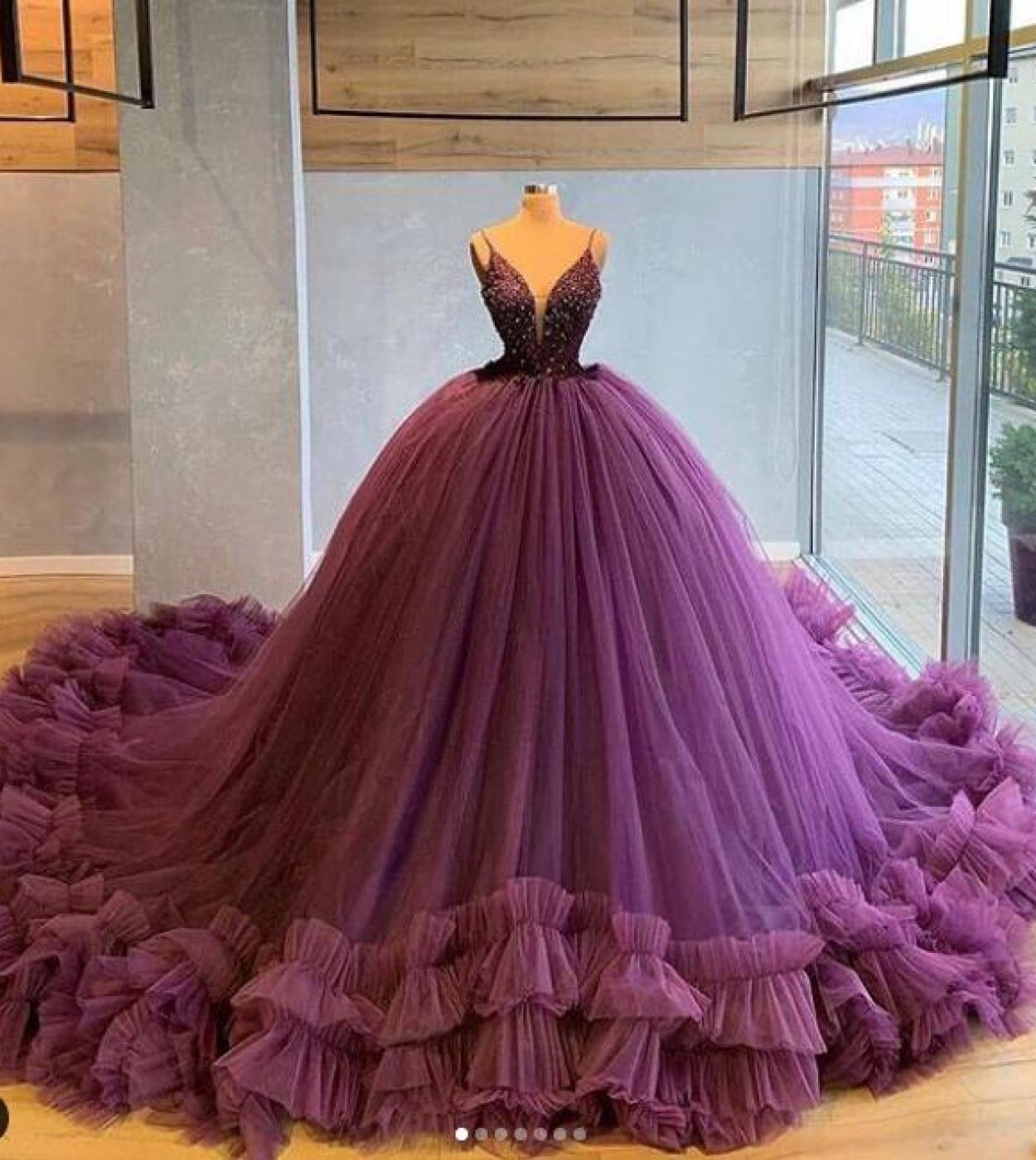 Sweetheart Puffy vestidos de baile Dubai diseño vestido de fiesta para  bodas vestidos de noche tul con gradas vestido de noche