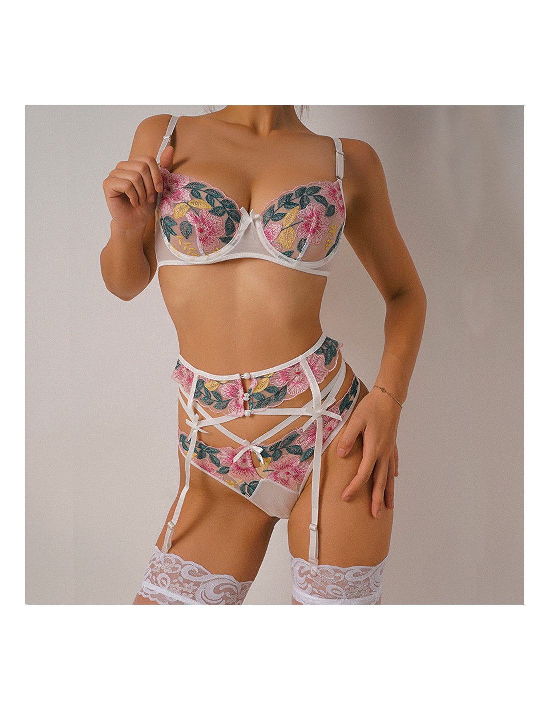 Fancy Floral Lingerie Bra And Panty Set With Stockings Women See Through  Flower Embroidery Lace Underwear Woman Intimat