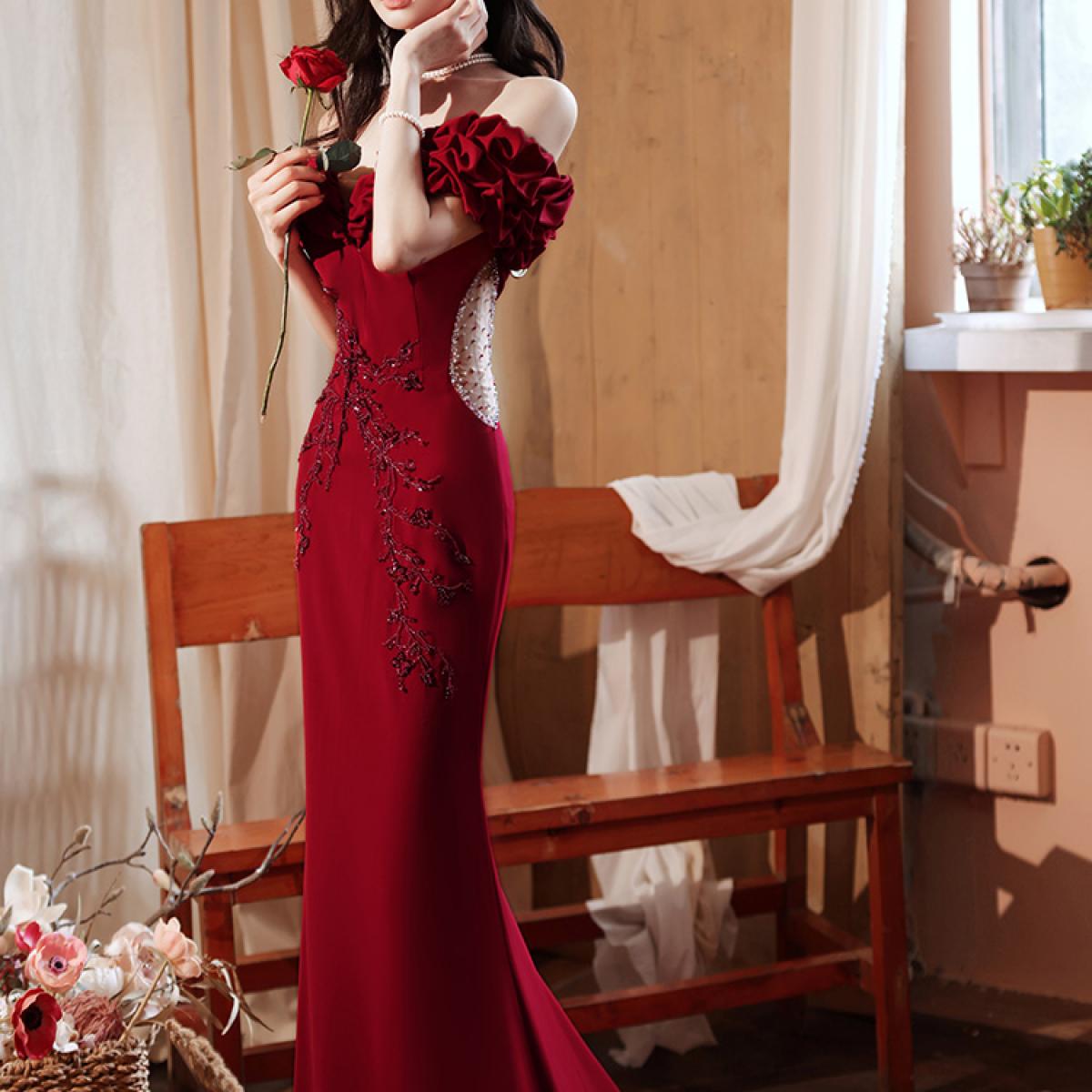 Women's red evening on sale dresses