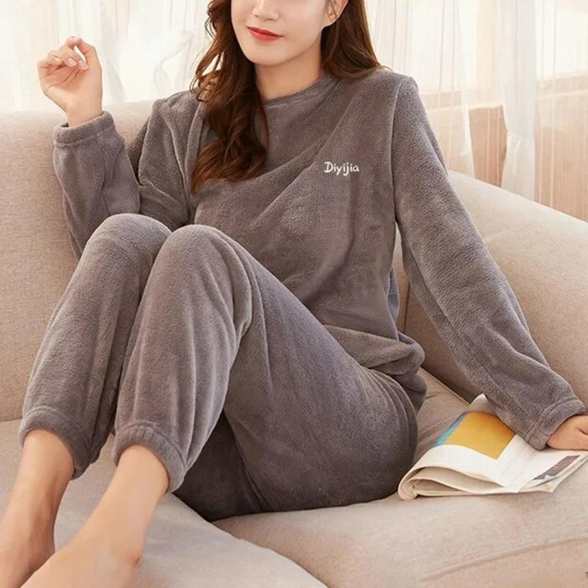 Thickened Women Pyjamas Set Warm And Comfortable Pajamas