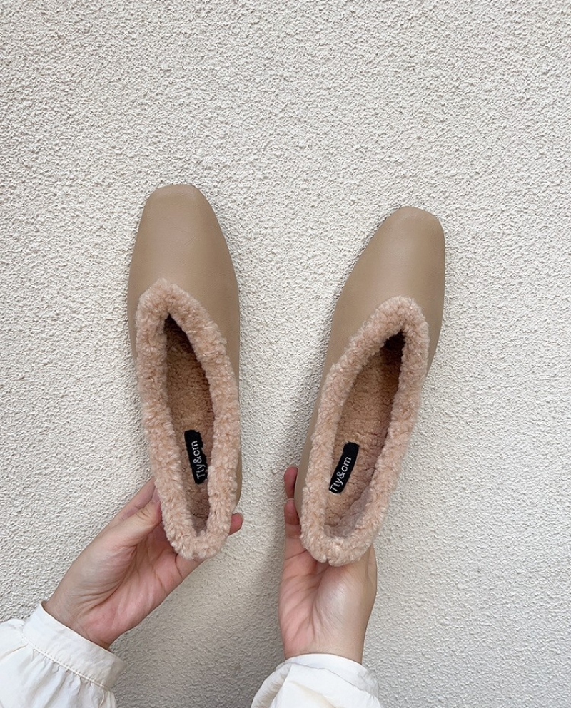 Huge best sale slipper shoes