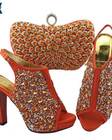 Latest Ladies Shoe And Bag Italian Design Set Decorated With Rhinestone African Wedding Shoe And Bag Set In Coral Colorw