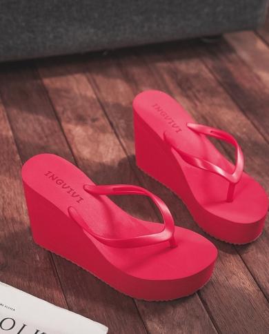 2022 נעלי נשים חדשות נוחות קיץ נשים נעלי בית טריז פלטפורמה ספורט חוצות חוף כפכפי אצבע נפתחו נעלי מזדמנות