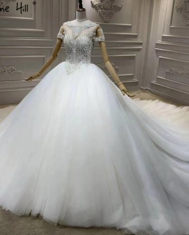 דובאי שמלות כלה שרוולים קצרים לבנים 2023 פניני יהלומים או צוואר שמלות כלה יוקרתיות ha2401 שמלות כלה בהתאמה אישית