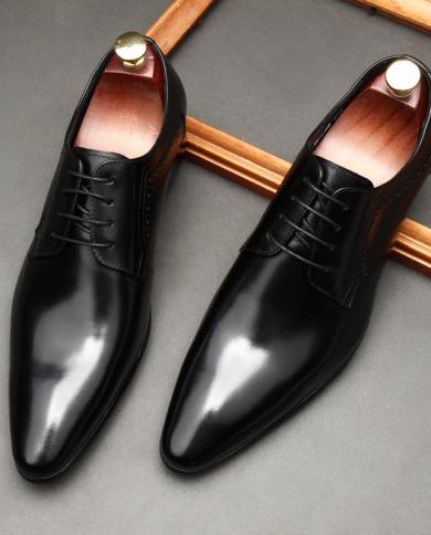 Luxury Italian Flat Mens Dress Shoes Genuine Leather 2023 New Style Pointed Toe Soild Black Wedding Business Shoes For 
