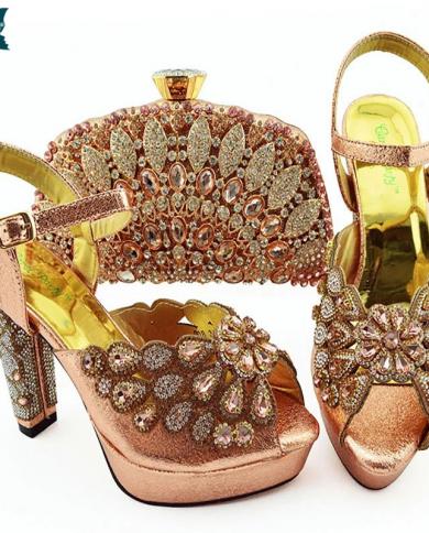 African Ladies Shoes And Bag Matching Set With Peach Color Hot Selling Women Italian Design Shoes And Bag Set For Party 