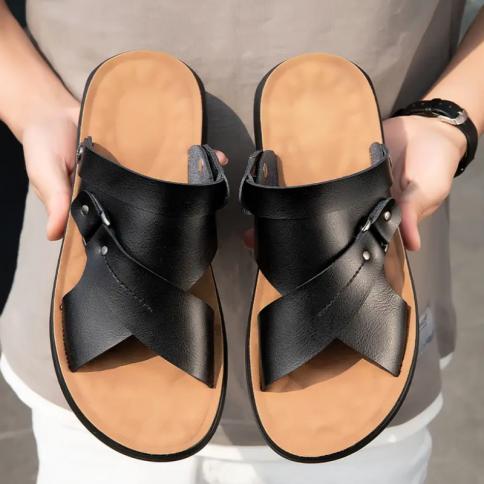 Men Summer Sandals Pu Leather Dual Use Wear Method Flat Bottom Comfortable Anti Slip Beach Slippers Sandals Free Shippin