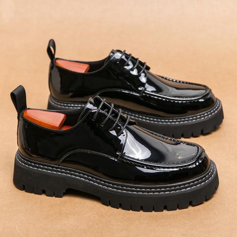 جديد أسود المتسكعون الرجال براءات أحذية من الجلد تنفس الصلبة عارضة الأحذية اليدوية شحن مجاني الرجال اللباس الأحذية