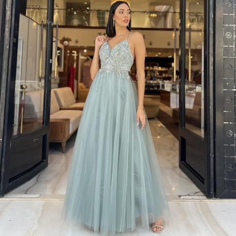 V Neck Green A Line Evening Gowns Spaghetti Strap Tulle Elegant Long Evening Dresses For Women 2022 Party Gowns فستا