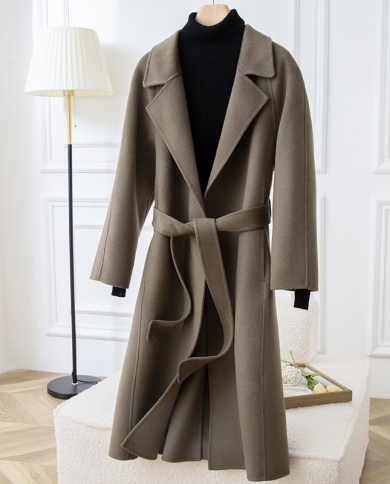 Outono e inverno novo casaco de lã dupla face feminino estilo de comprimento médio terno gola rendas roupão de lã casaco
