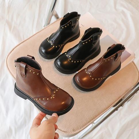 Crianças botas novas na moda rebites preto marrom crianças bota curta dedo do pé redondo zíper lateral antiderrapante botas de t