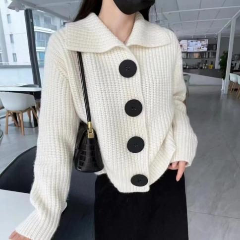 2023 Autumn Winter New Lapel Cardigan Women Long Sleeve Loose Fashion Big Button Knit Coat Top