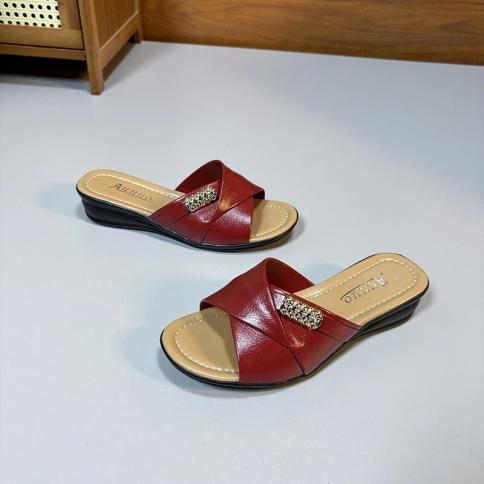 עקבים גבוהים נשים נעלי בית נעלי טריז פלטפורמה קיץ סנדלי אצבע פתוחה אופנה כפכפים חדשים כפכפי חוף מגלשות