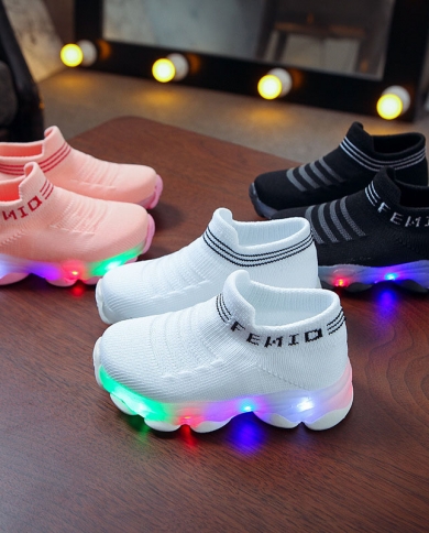 جودة عالية لينة سوليد تنفس الأطفال طفل الفتيات والفتيان رسالة شبكة مضيئة الجوارب الرياضية احذية الجري Lumino