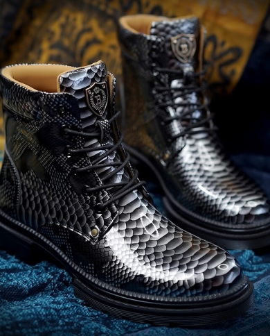 Botas de hombre Zapatos cortos de cuero de ocio Tobillo Punta redonda Zapatos con patrón de serpiente Zapatos de vestir Hombres 