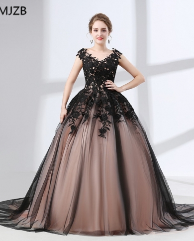 Arabic Style Evening Dresses Long Puffy  New Arrival Ball Gown V Neck Lace Tulle Black Women Formal Evening Gown Prom Dr