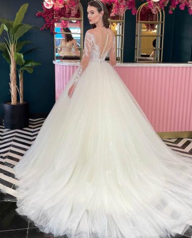 Vintage Luxury Elegant Ladies  V Neck Lace Applique 2023 Back Button Wedding Dress Sleeveless Bridal Beach Wedding Party