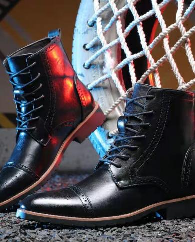 Botas de cuero para hombre, nuevos zapatos Retro de punta en pico, zapatos de cuero de alta calidad, botines de otoño e invierno