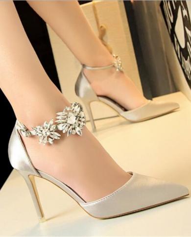 Zapatos de tacón alto elegantes con diamantes de imitación para mujer, zapatos de boda con punta en pico de seda, zapatos de fie
