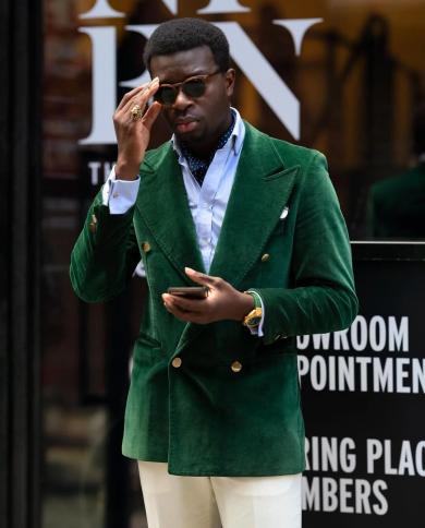Green Velvet Peak Lapel Jacket Beige Pant Custome Terno Masculino Blazer Tuxedo Groom Wedding Prom Slim Fit Men Suits 2 